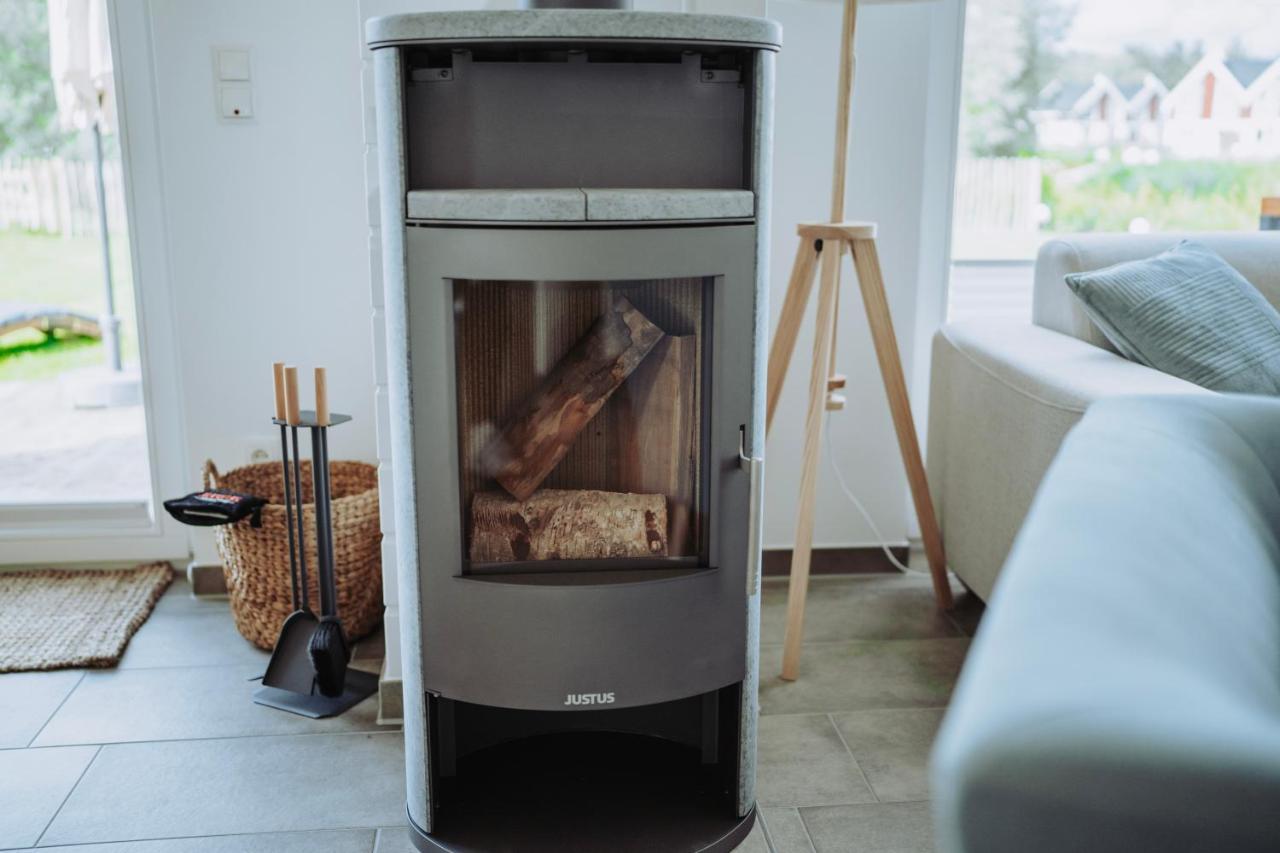 Malerisch Am See Mit Kamin, Sauna & Whirlpool Nordhorn Bagian luar foto